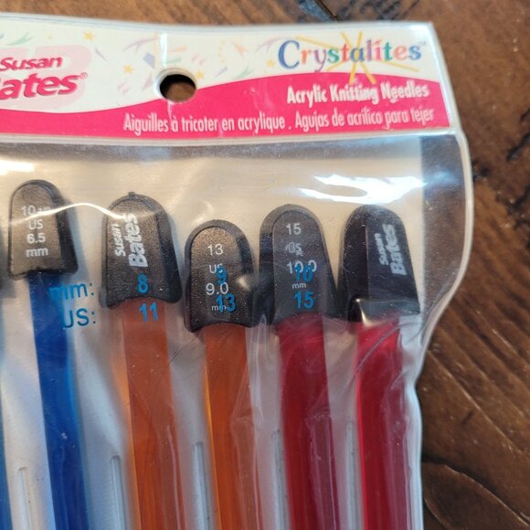 Susan Bates Crystalites Acrylic Knitting Needles Set  -Sizes 11, 13, 15 - Picture 4 of 5